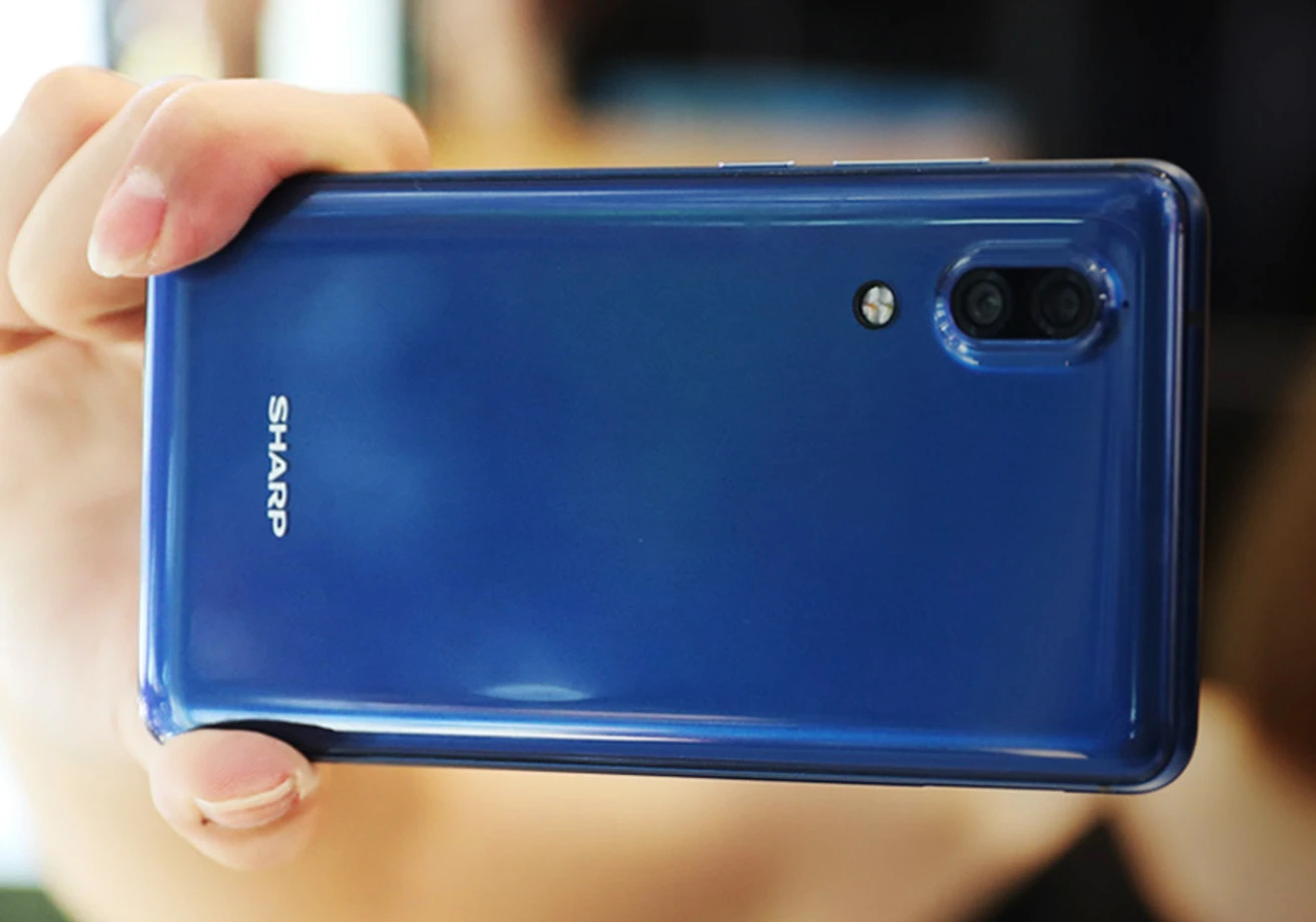 Sharp Aquos s2