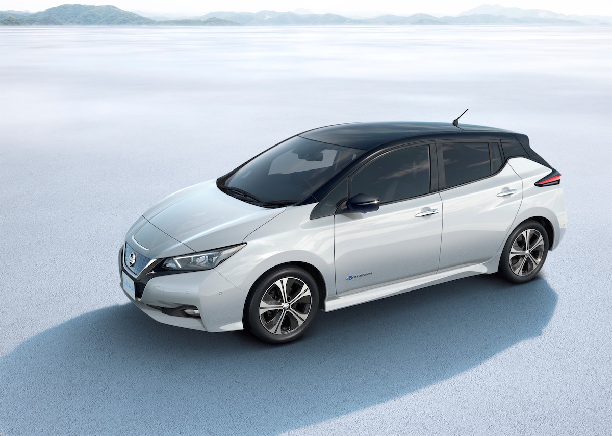 nissan leaf samochody elektryczne sprzedaż