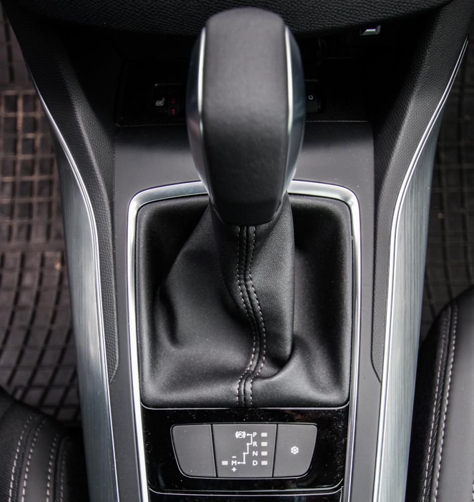 nowy peugeot 308 2017 class="wp-image-589977" 