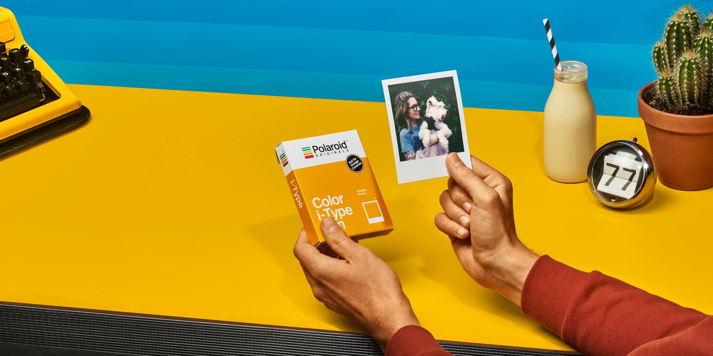 polaroid onestep 2 class="wp-image-591717" 