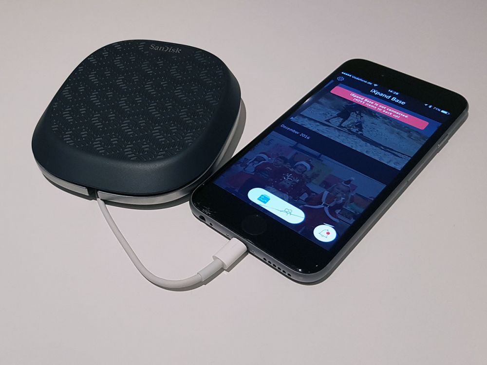 SanDisk iXpand Base  class="wp-image-589002" 