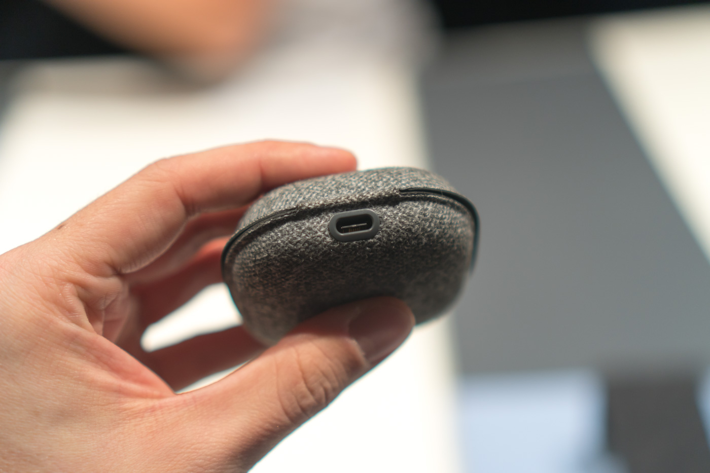 Google Pixel Buds class="wp-image-603443" 