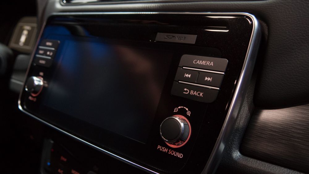 nissan leaf 2017 class="wp-image-601028" 