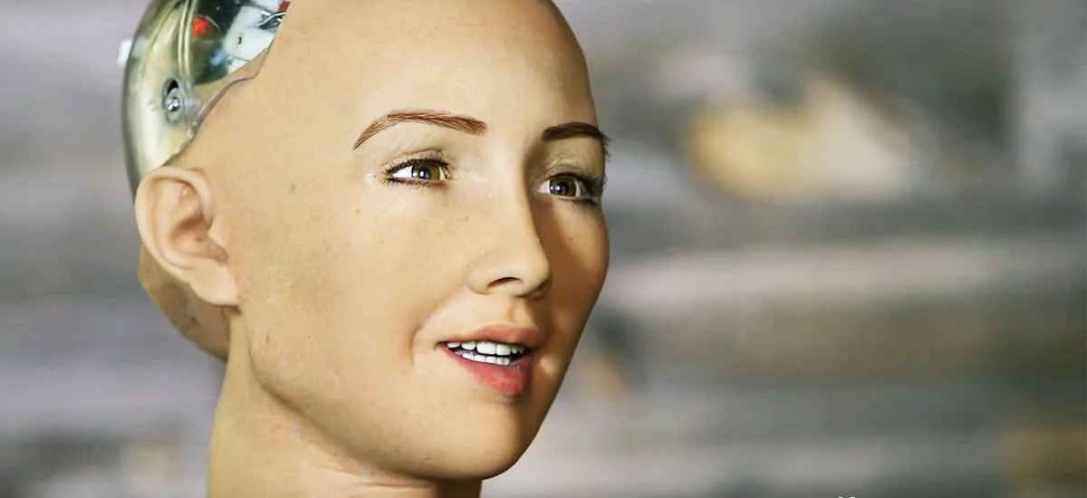 sophia pierwszy robot z obywatelstwem