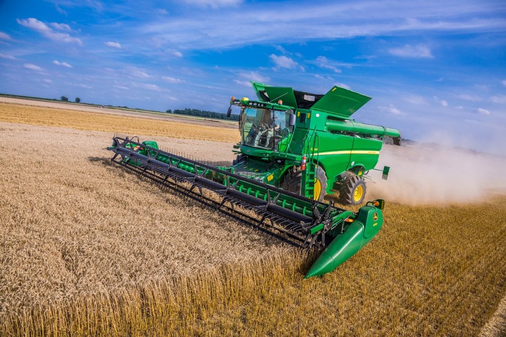 John Deere kombajn class="wp-image-622237" 