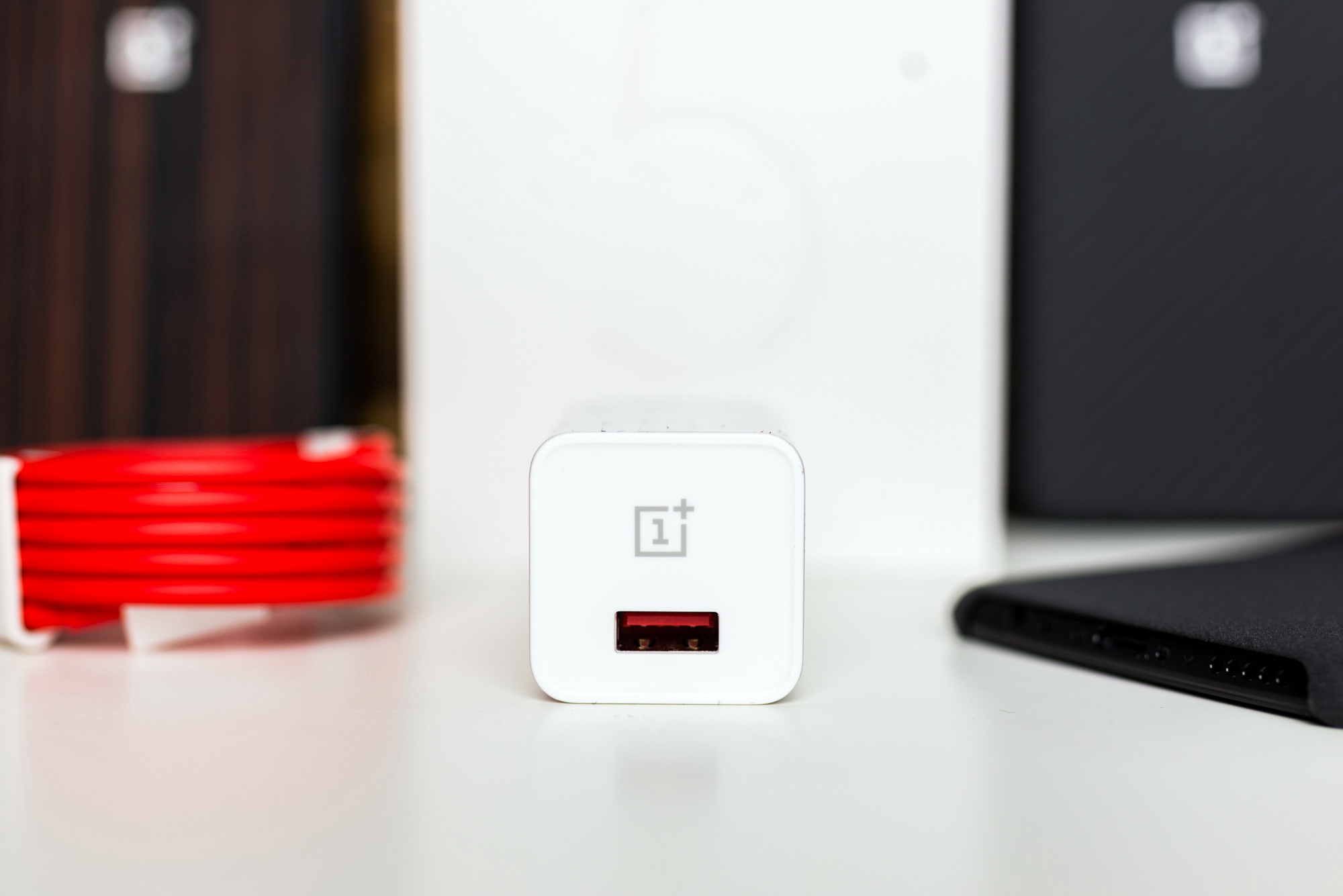 OnePlusowi nie udało się zaklepać nazwy Dash Charge