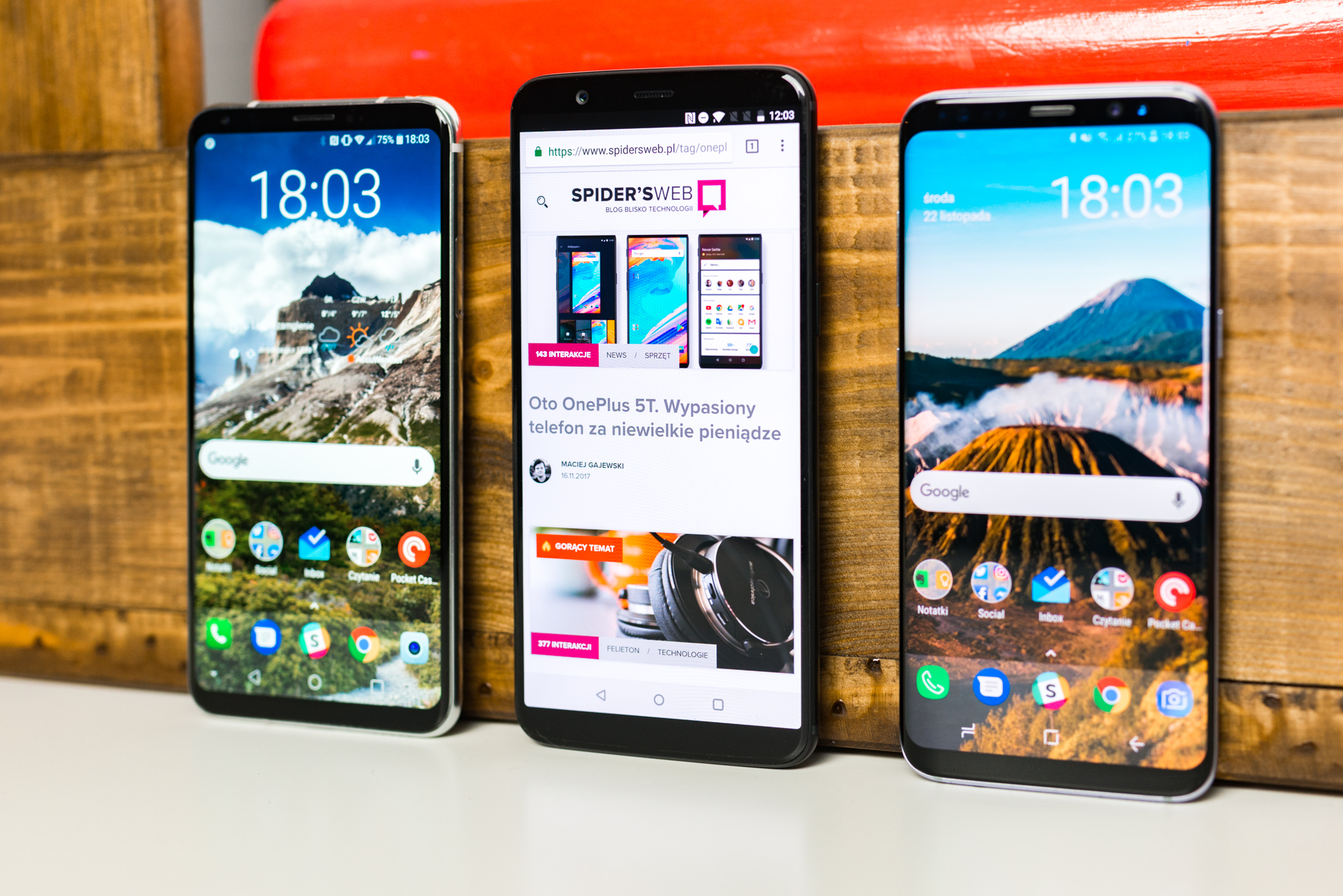 Smartfon roku 2017 - wybór blogerów Spider's Web