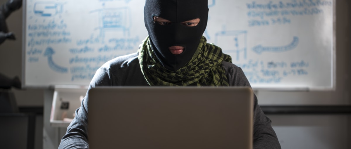 Sztuczna inteligencja pomaga Facebookowi walczyć z terroryzmem