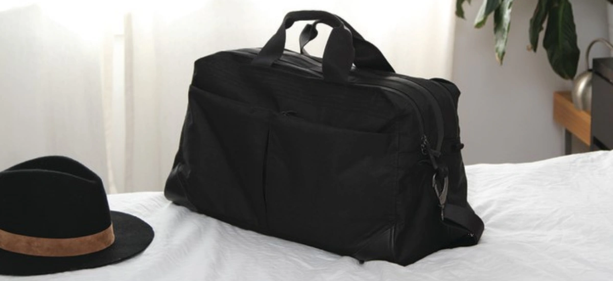 PAKT - torba stworzona przez The Minimalists rozbija bank na Indiegogo