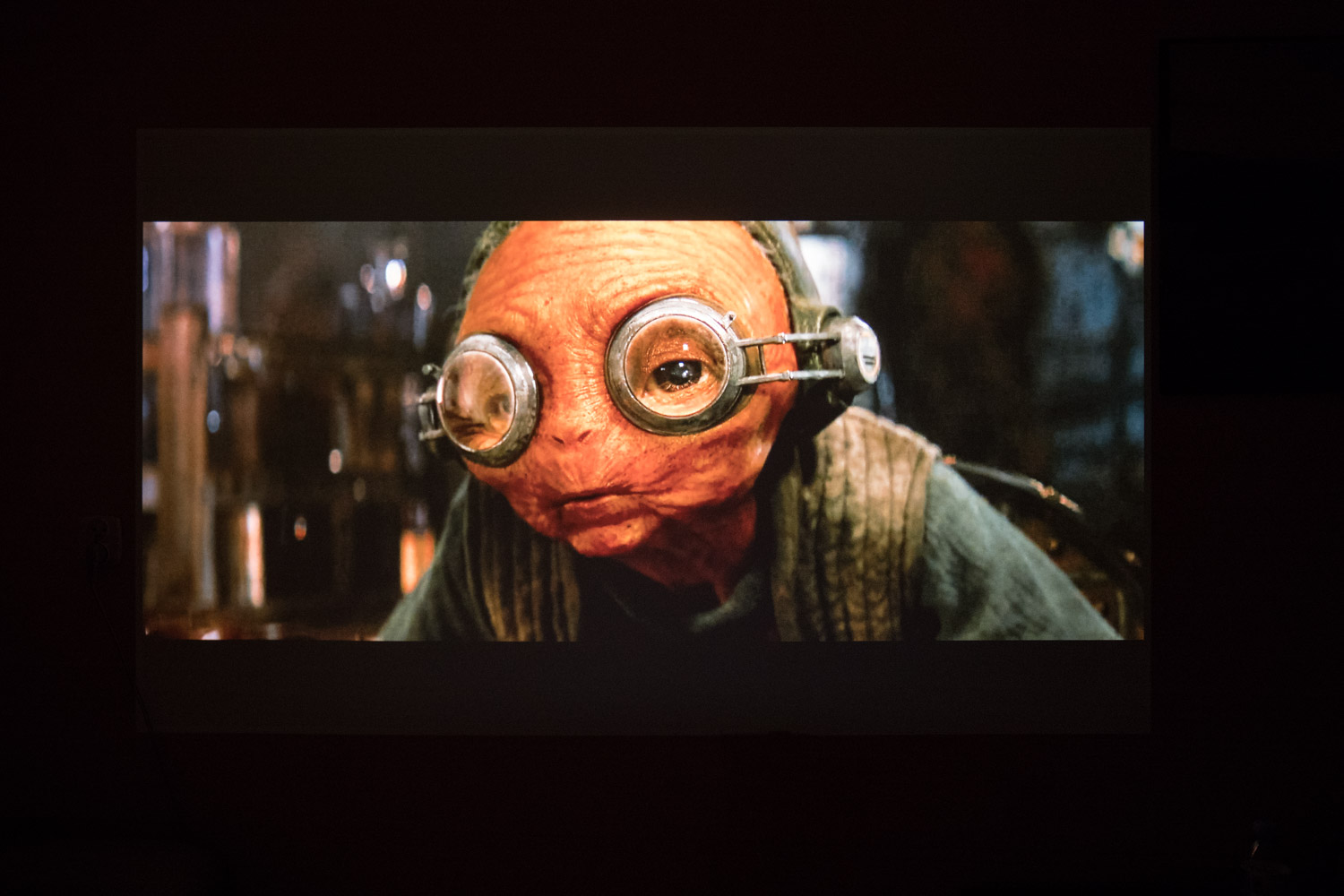 Projektor 4K Acer V7850 - recenzja class="wp-image-627142" 