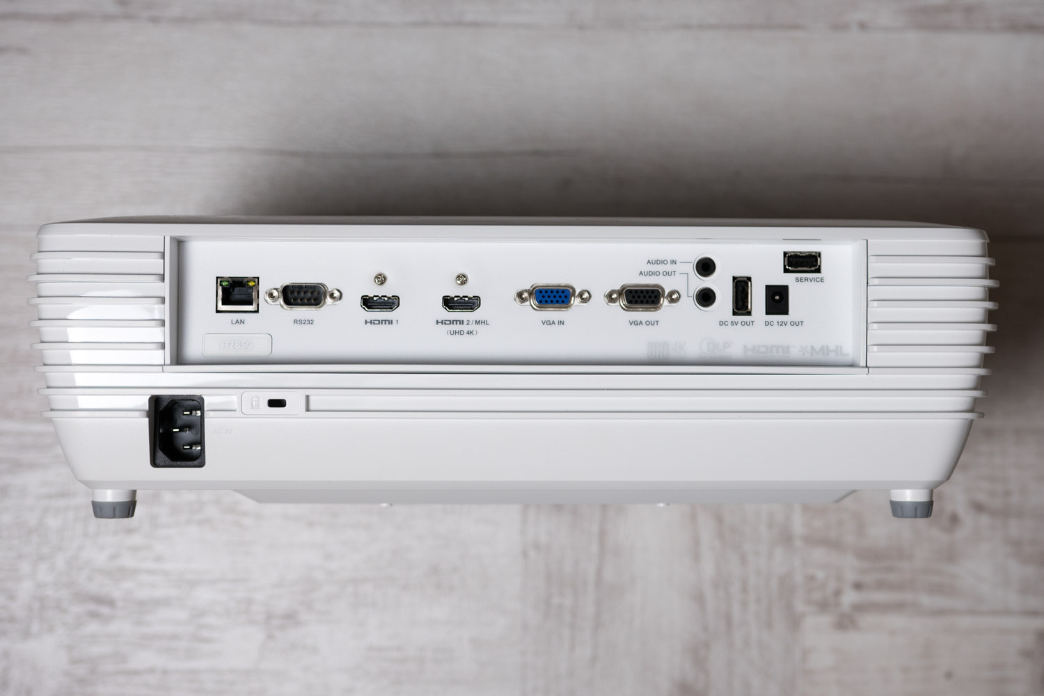 Projektor 4K Acer V7850 - recenzja class="wp-image-627112" 
