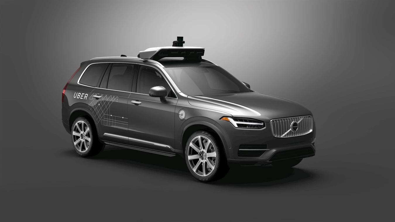 Autonomiczne-auto-Ubera-zabilo-człowieka