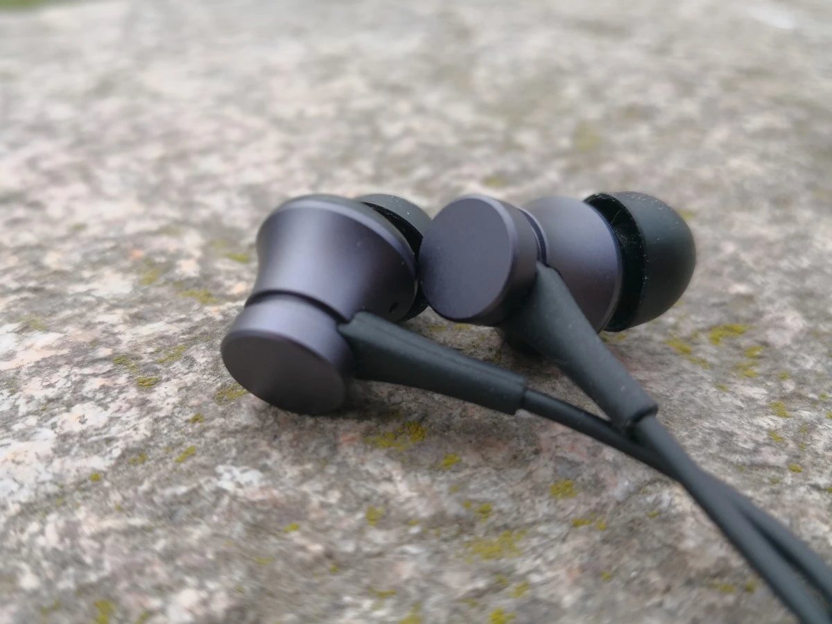 Xiaomi Piston Fresh to przyzwoite słuchawki dokanałowe za 10 zł