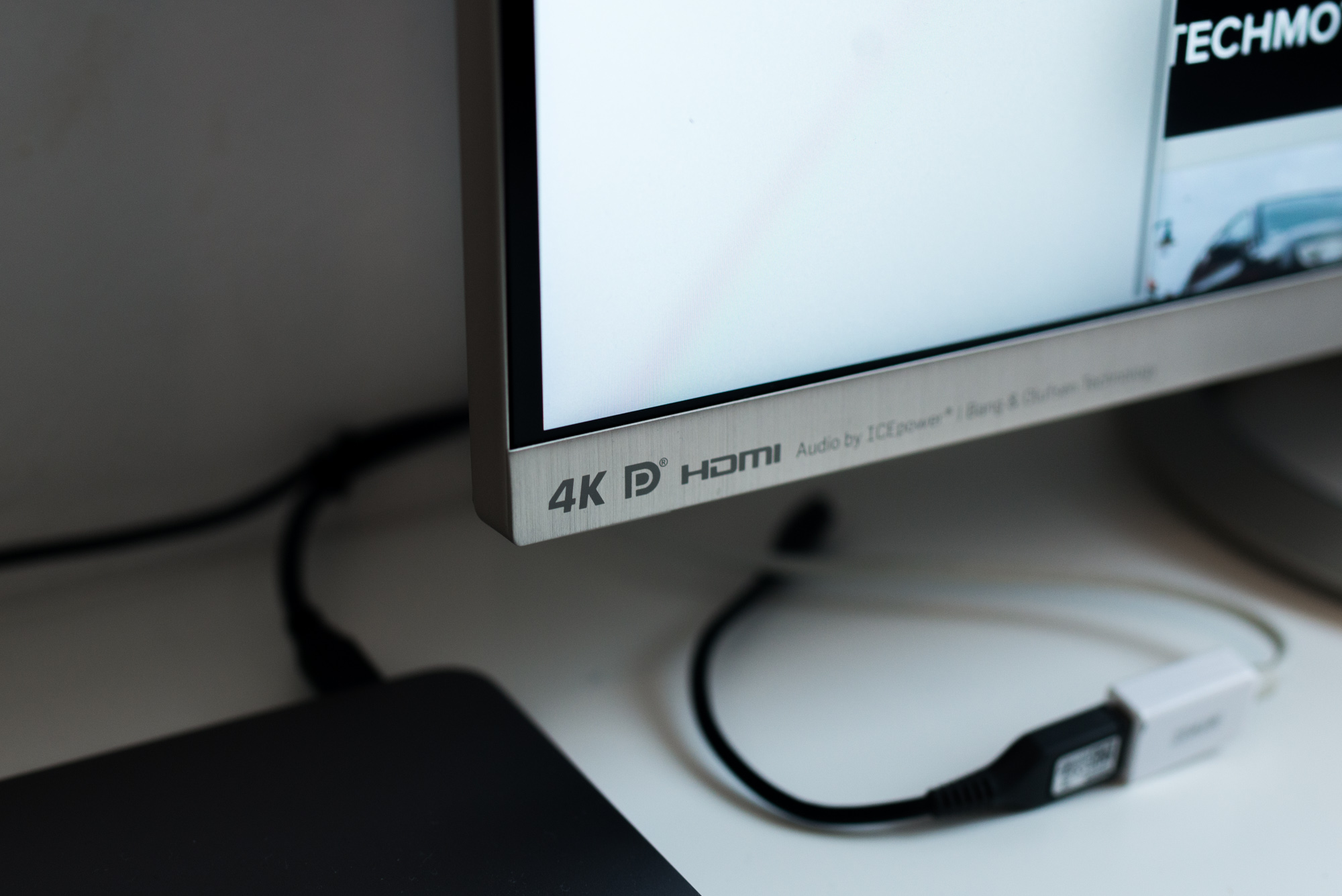 monitor do macbooka usb-c Asus MX27UC kontra Acer H277HU class="wp-image-648085" 