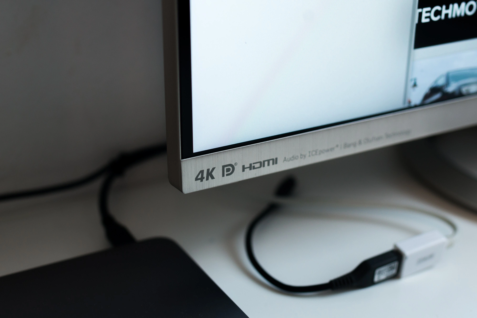 monitor do macbooka usb-c Asus MX27UC kontra Acer H277HU class="wp-image-648085" 