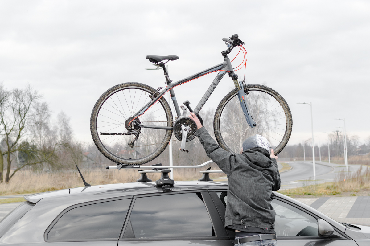 Thule ProRide 598 - recenzja Spider's Web