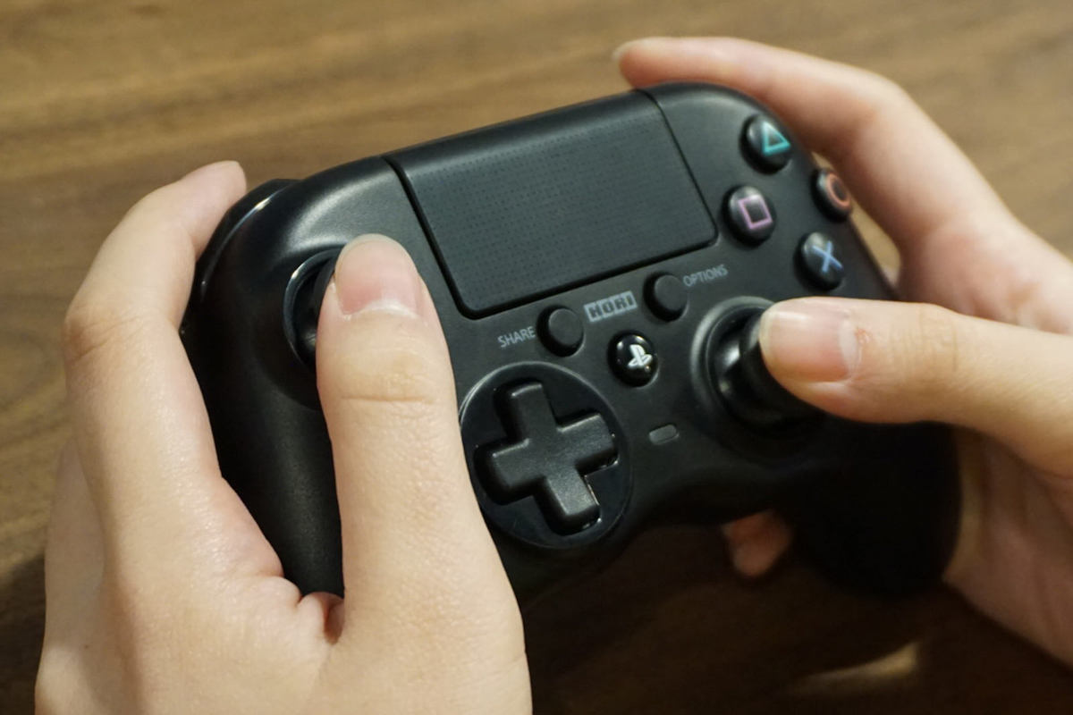 Hori Onyx Wireless Controller pad do ps4 2 