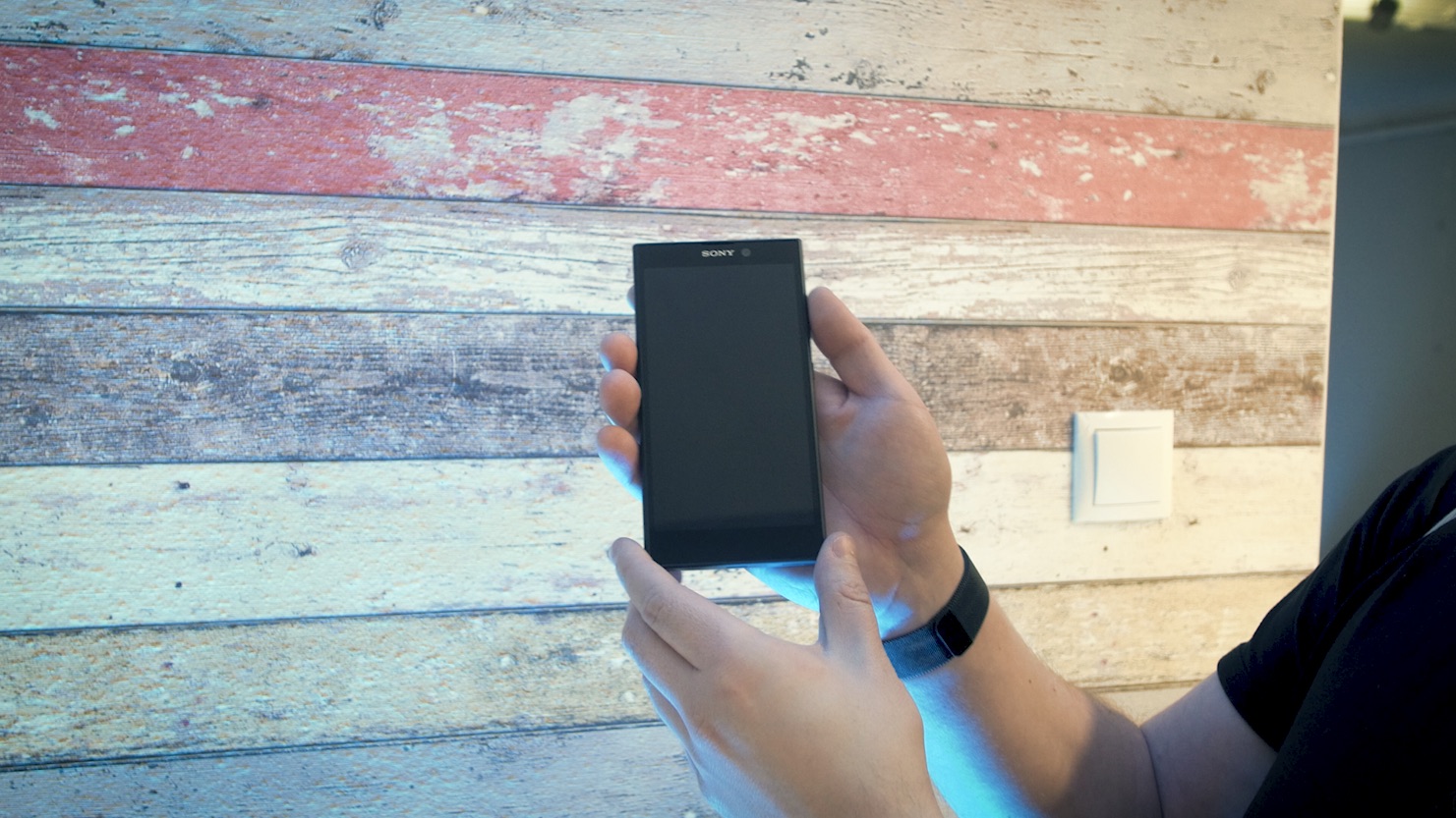 sony xperia l2 class="wp-image-659182" 