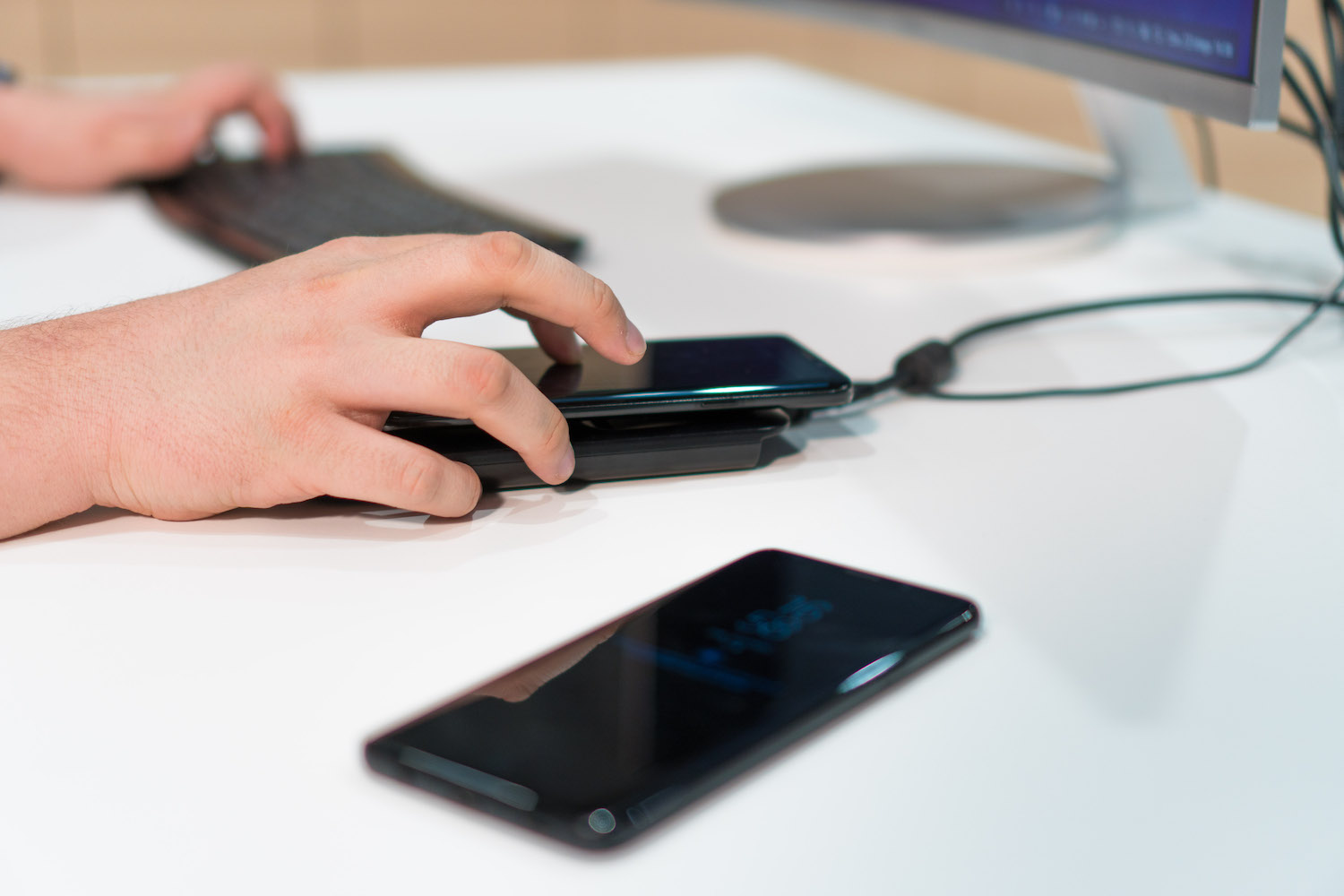 Nowy Android P zmieni telefon w klawiaturę lub gładzik