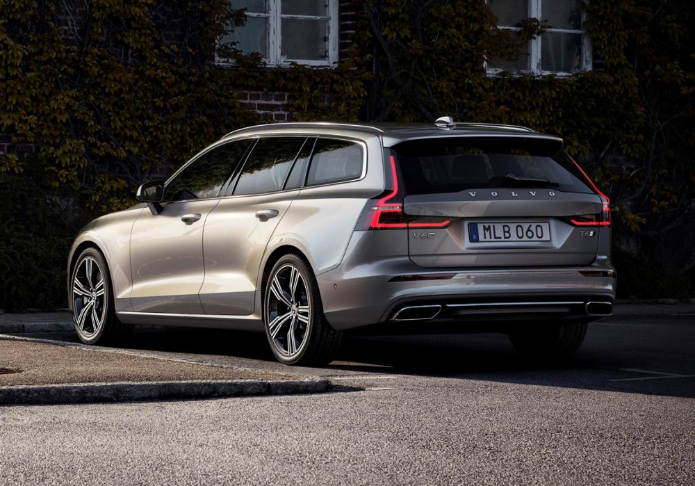 volvo v60 2018 class="wp-image-684022" 