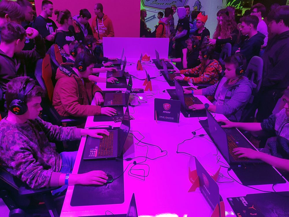 IEM 2018 T-Mobile gry class="wp-image-692443" 