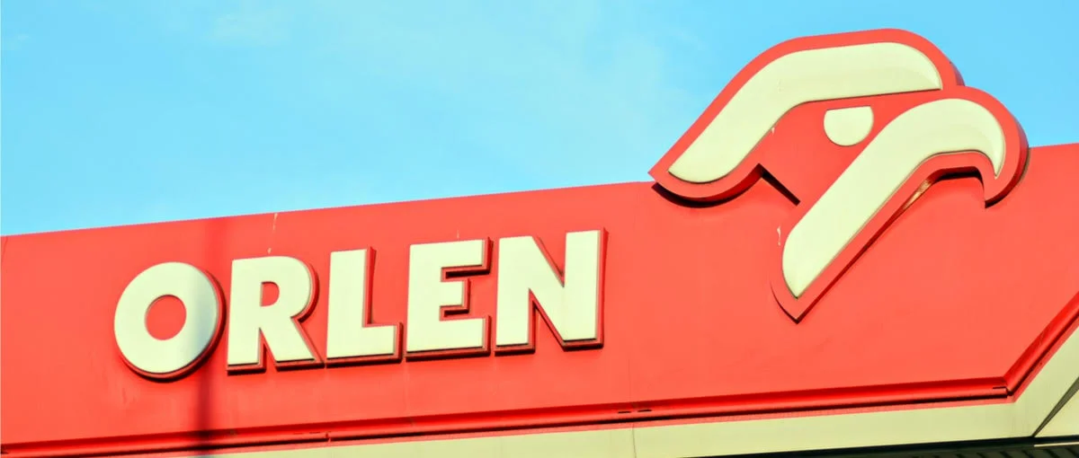 Orlen zrobił 2 kroki do tyłu. Miała być aplikacja jest człowiek z terminalem