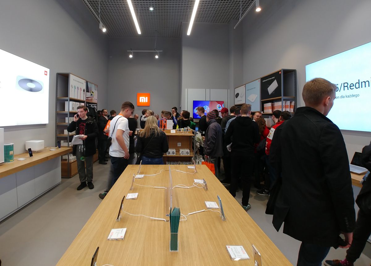 Czytając relację z otwarcia salonu Xiaomi nie zanoszę się śmiechem