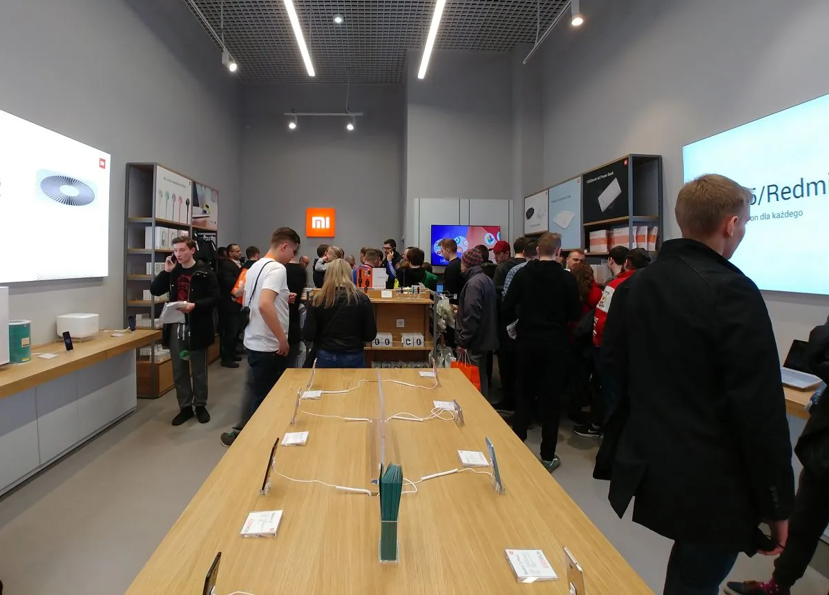 Czytając relację z otwarcia salonu Xiaomi nie zanoszę się śmiechem