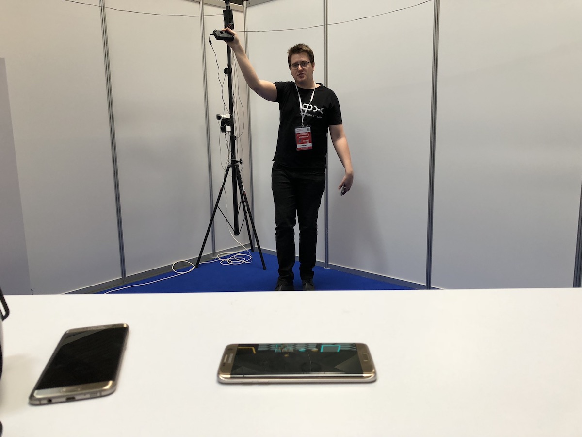 Electronics Show Samsung VR 5 class="wp-image-716955" 
