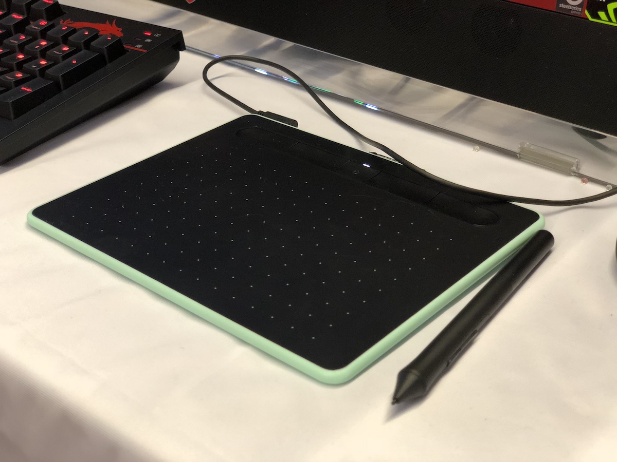 Electronics Show Wacom 5 class="wp-image-717009" 