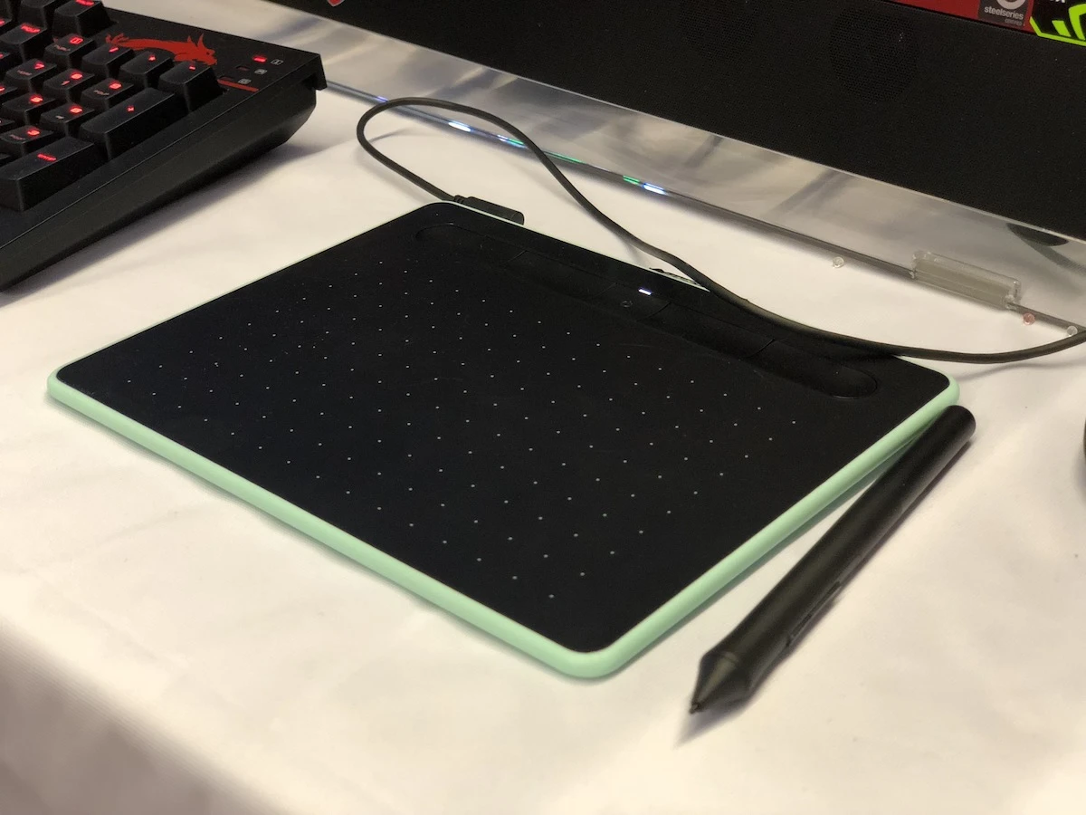 Electronics Show Wacom 5 class="wp-image-717009"