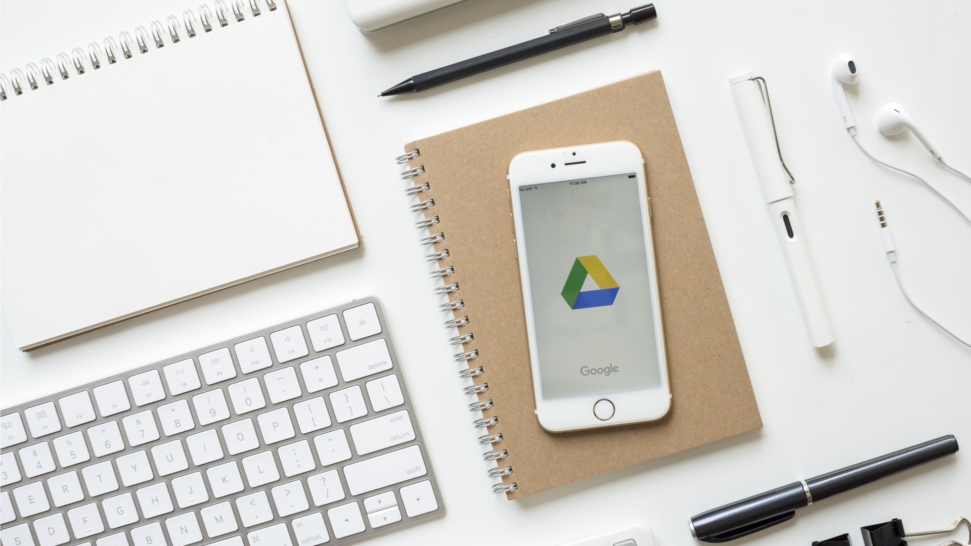 Cztery usługi Google, których nadal używam po przesiadce na iPhone'a