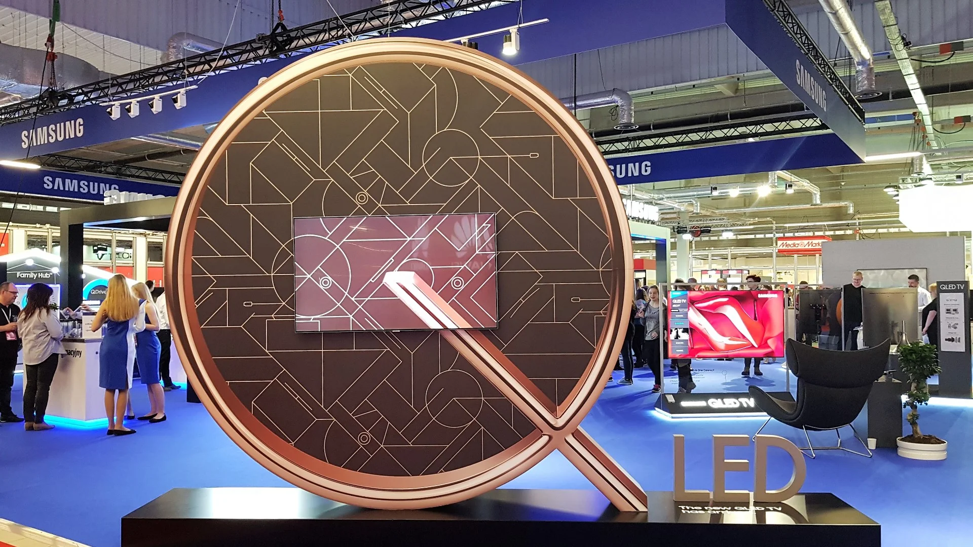 Samsung QLED Electronics Show