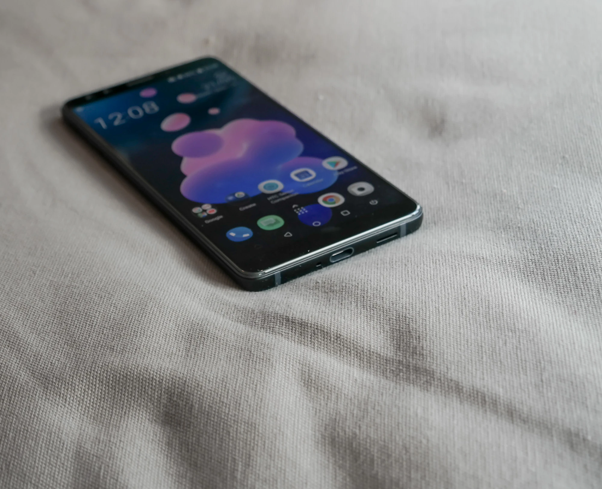 HTC U12+ class="wp-image-737065"