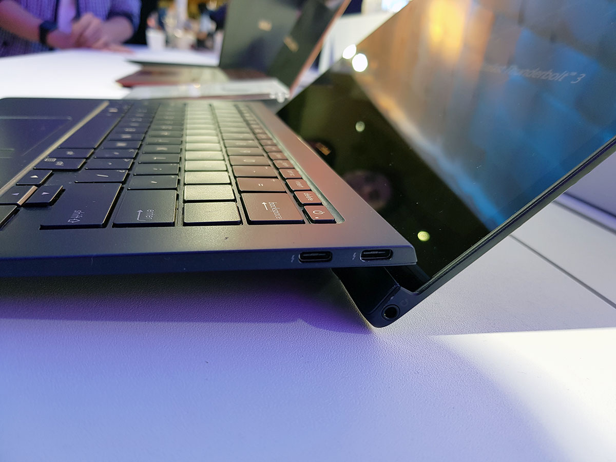 Asus ScreenPad class="wp-image-744361" 