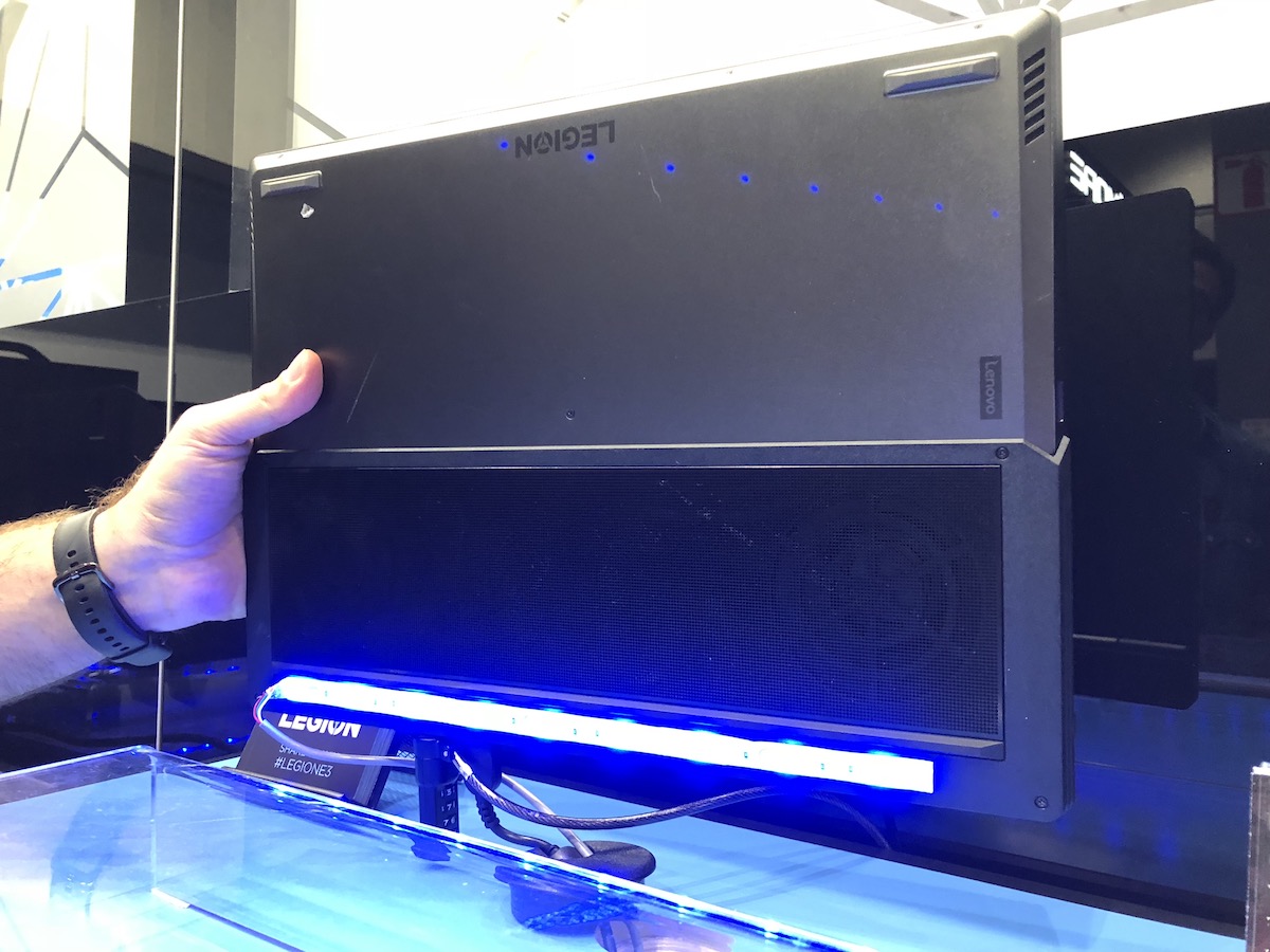 lenovo legion e3 2018 y730 11 class="wp-image-751525" 