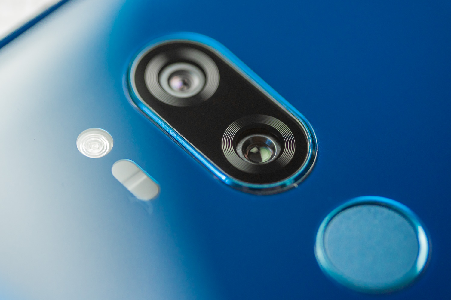 Jaki smartfon do 1700 zł? TOP 4 modele na styczeń 2019