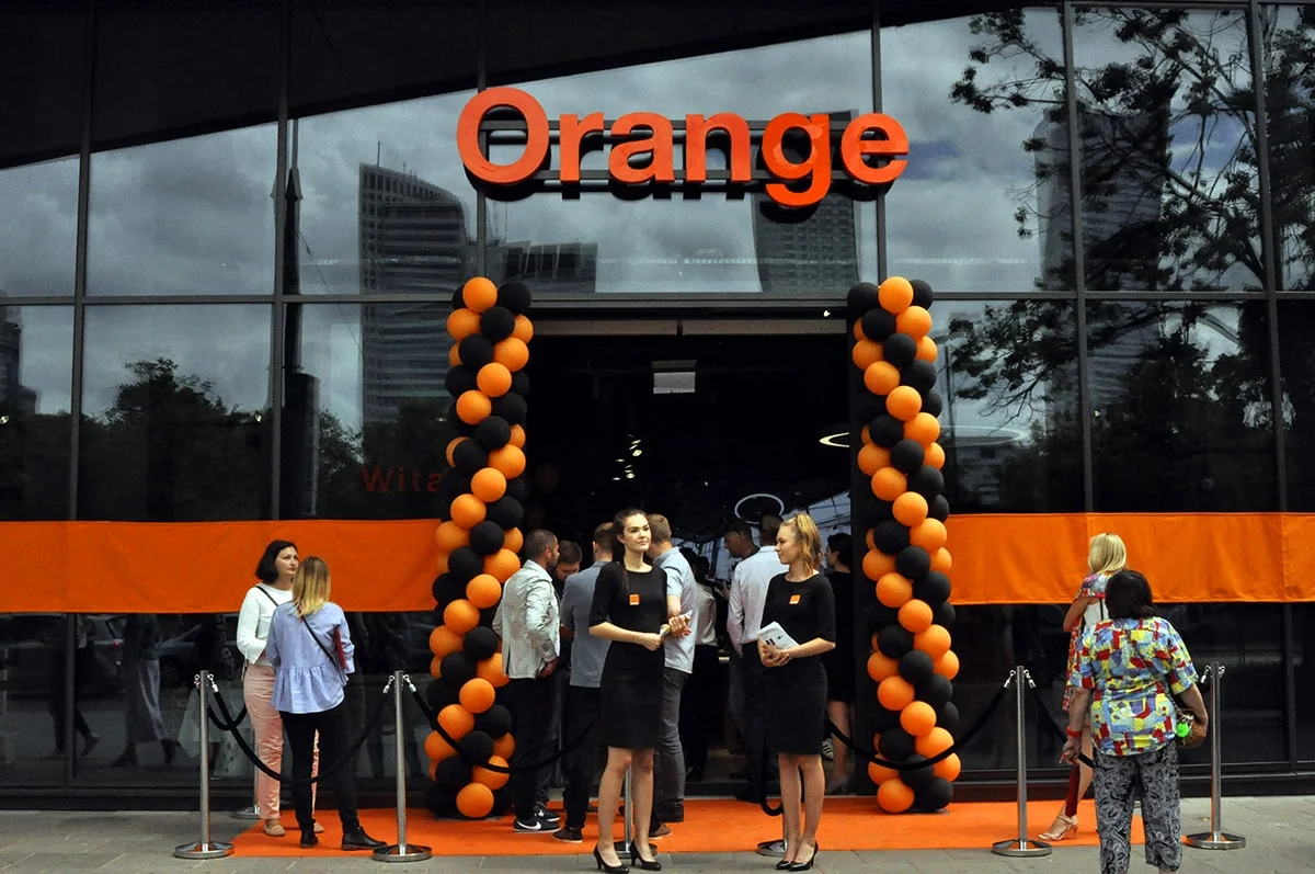 Otwarcie Smart Store Orange w Warszawie 