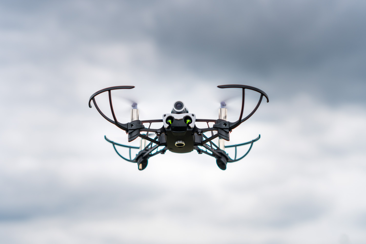 Mój pierwszy dron FPV, czyli Parrot Mambo w praktyce - recenzja