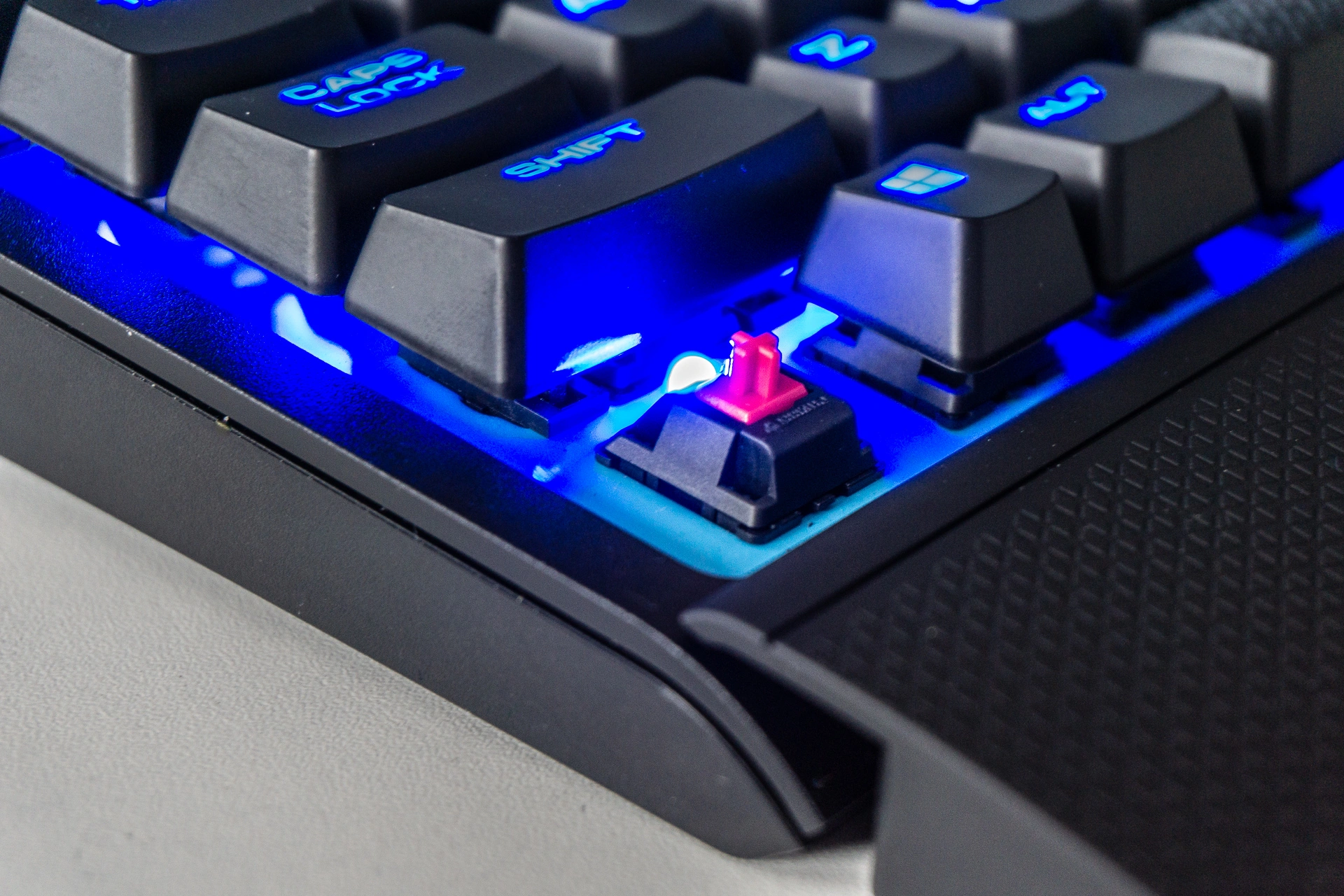 Corsair K63 Wireless class="wp-image-771109" title="Corsair K63 Wireless"