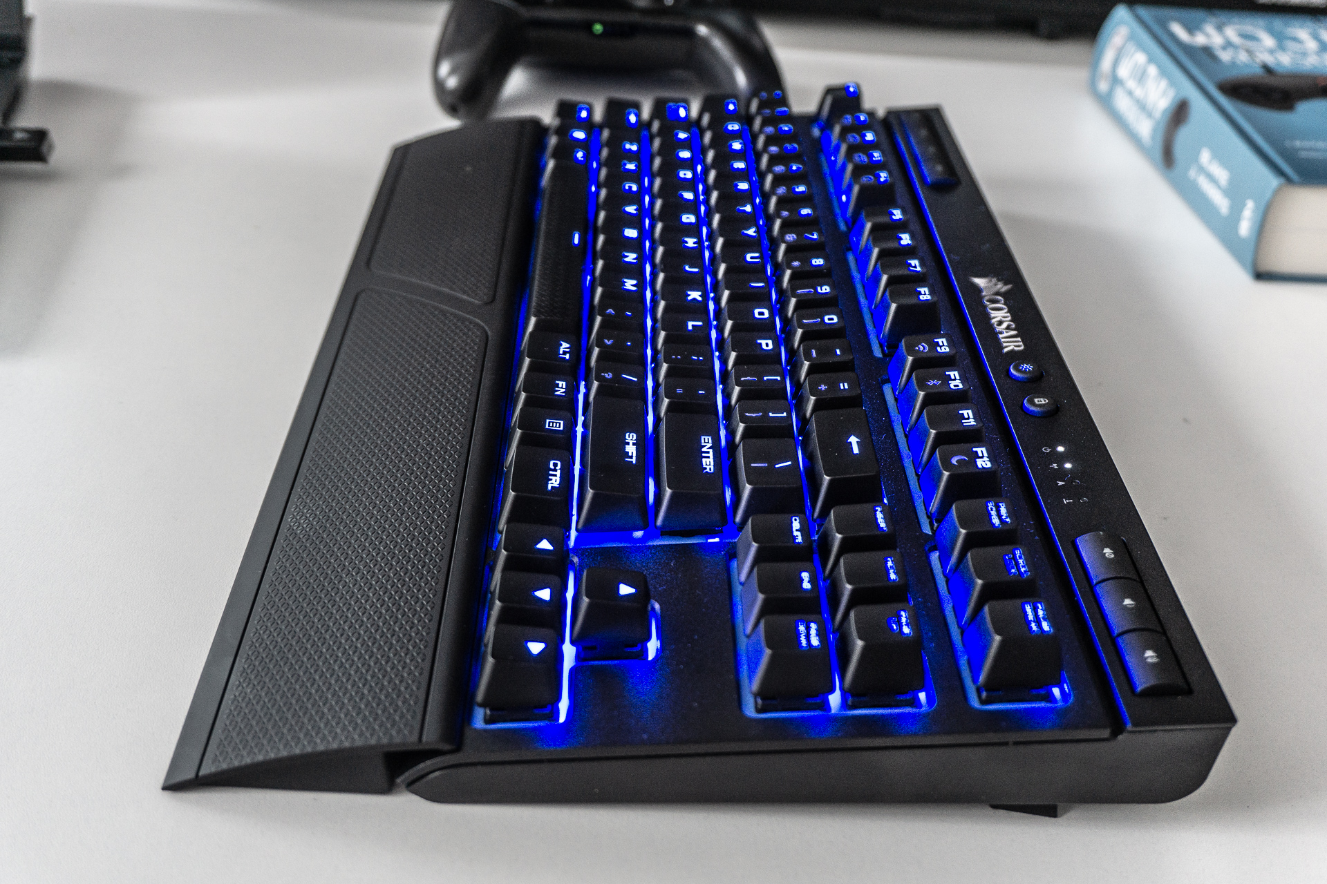 Corsair K63 Wireless class="wp-image-771097" title="Corsair K63 Wireless" 