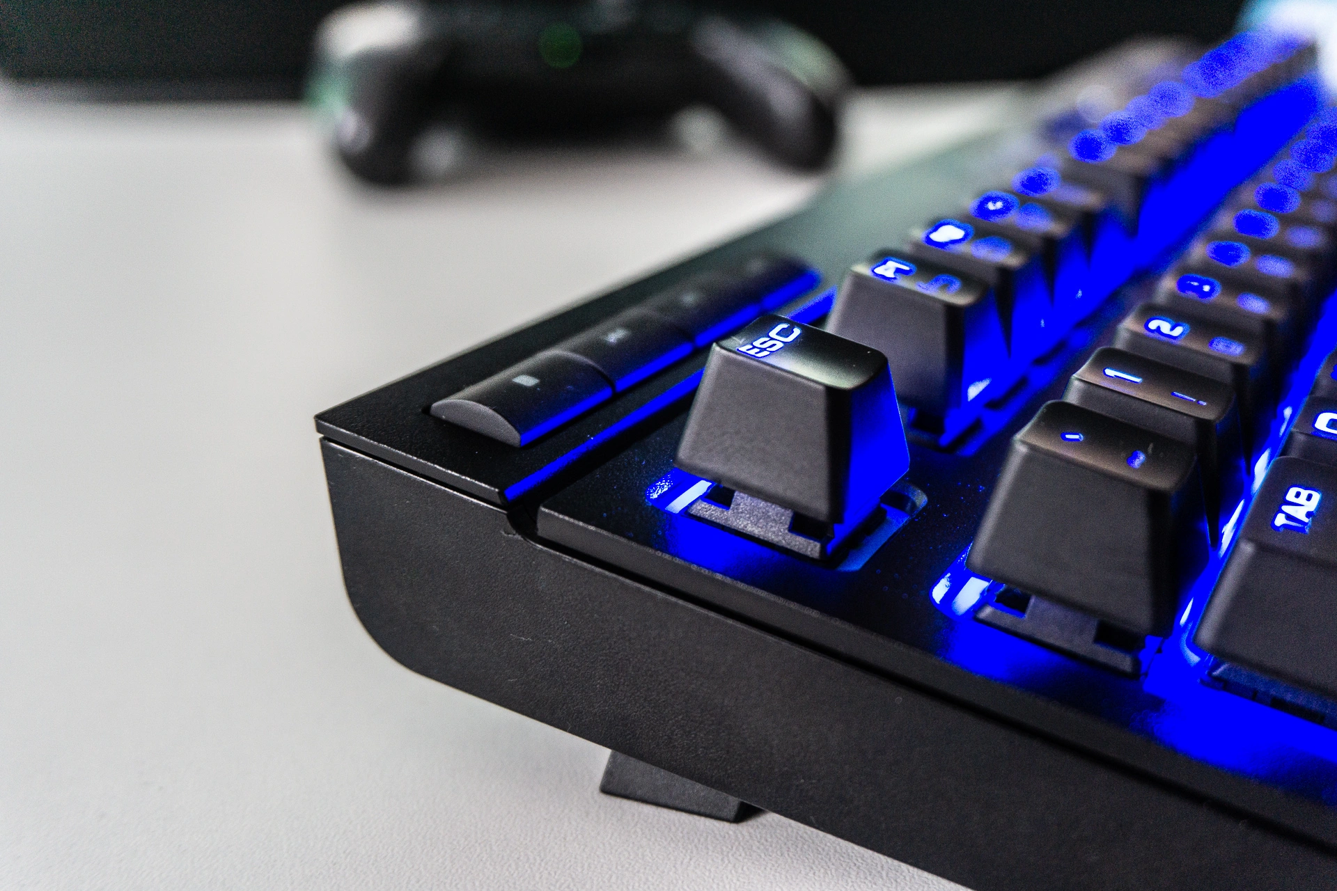 Corsair K63 Wireless class="wp-image-771106" title="Corsair K63 Wireless"