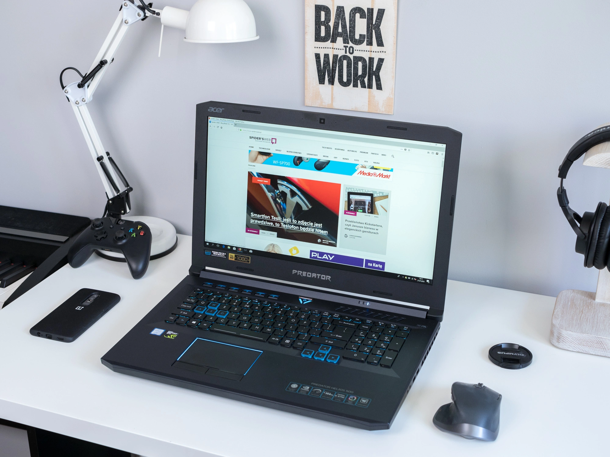 Acer Predator Helios 500 sprawdzi się do gier i do pracy. class="wp-image-777376"