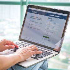 Skróty klawiszowe Facebook