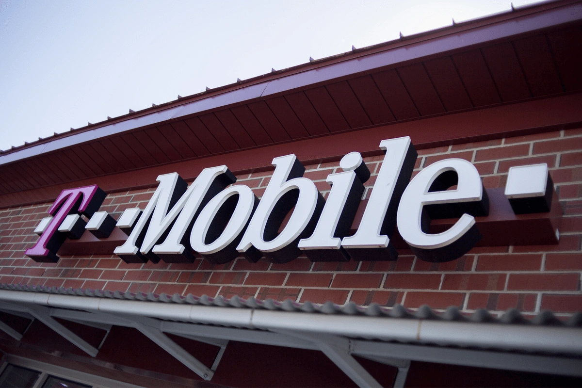 Filmy bez limitu nie tylko w abonamencie. Supernet Video w T-Mobile na kartę