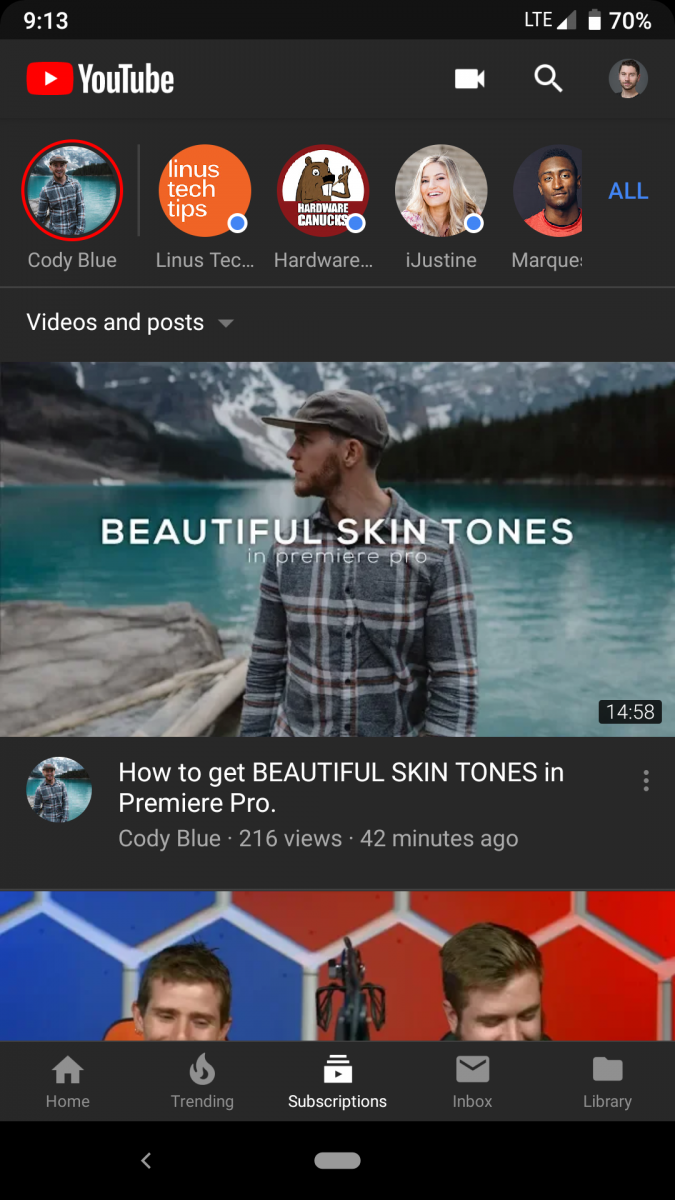 YouTube Android ciemny motyw class="wp-image-776566" 