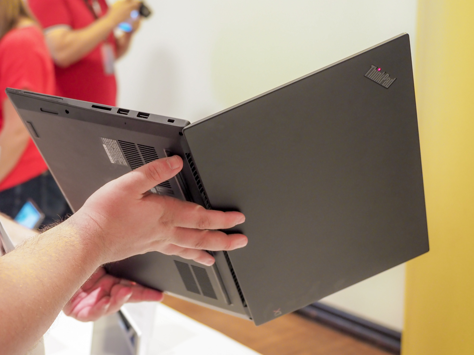 Lenovo Thinkpad X1 Extreme class="wp-image-794482" 