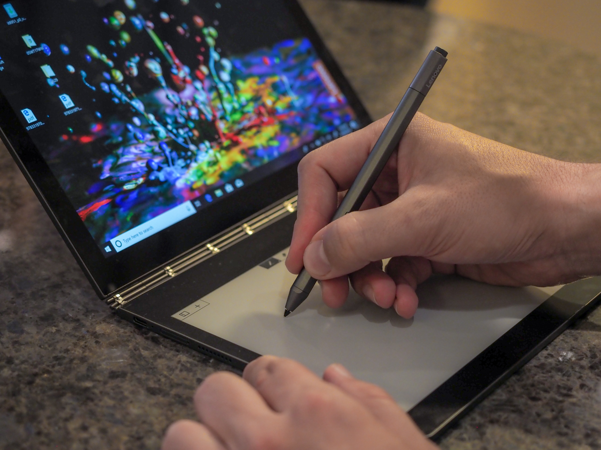 Lenovo Yoga Book C930 - pierwsze wrażenia 