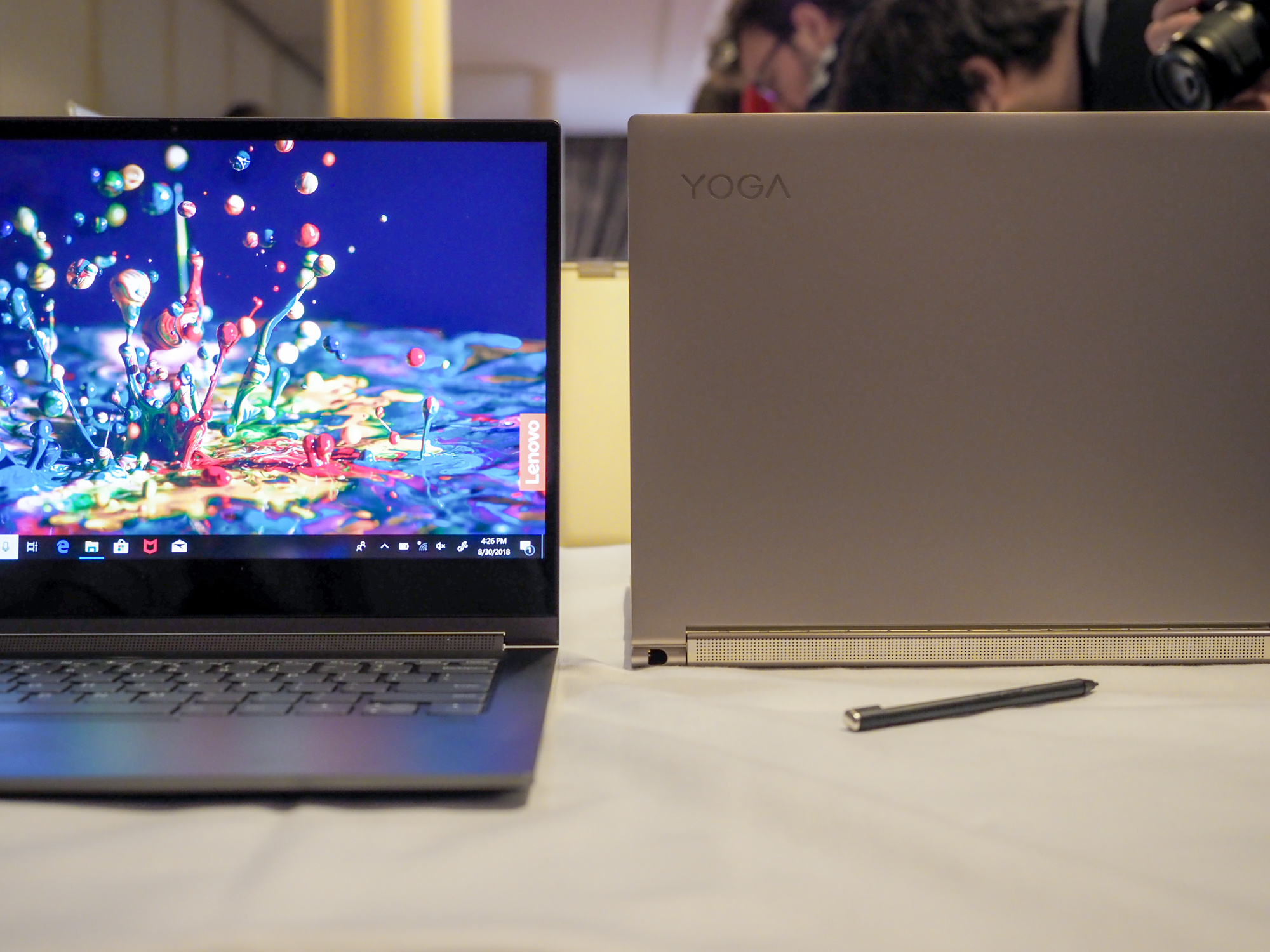 Lenovo Yoga C930 class="wp-image-794350" 