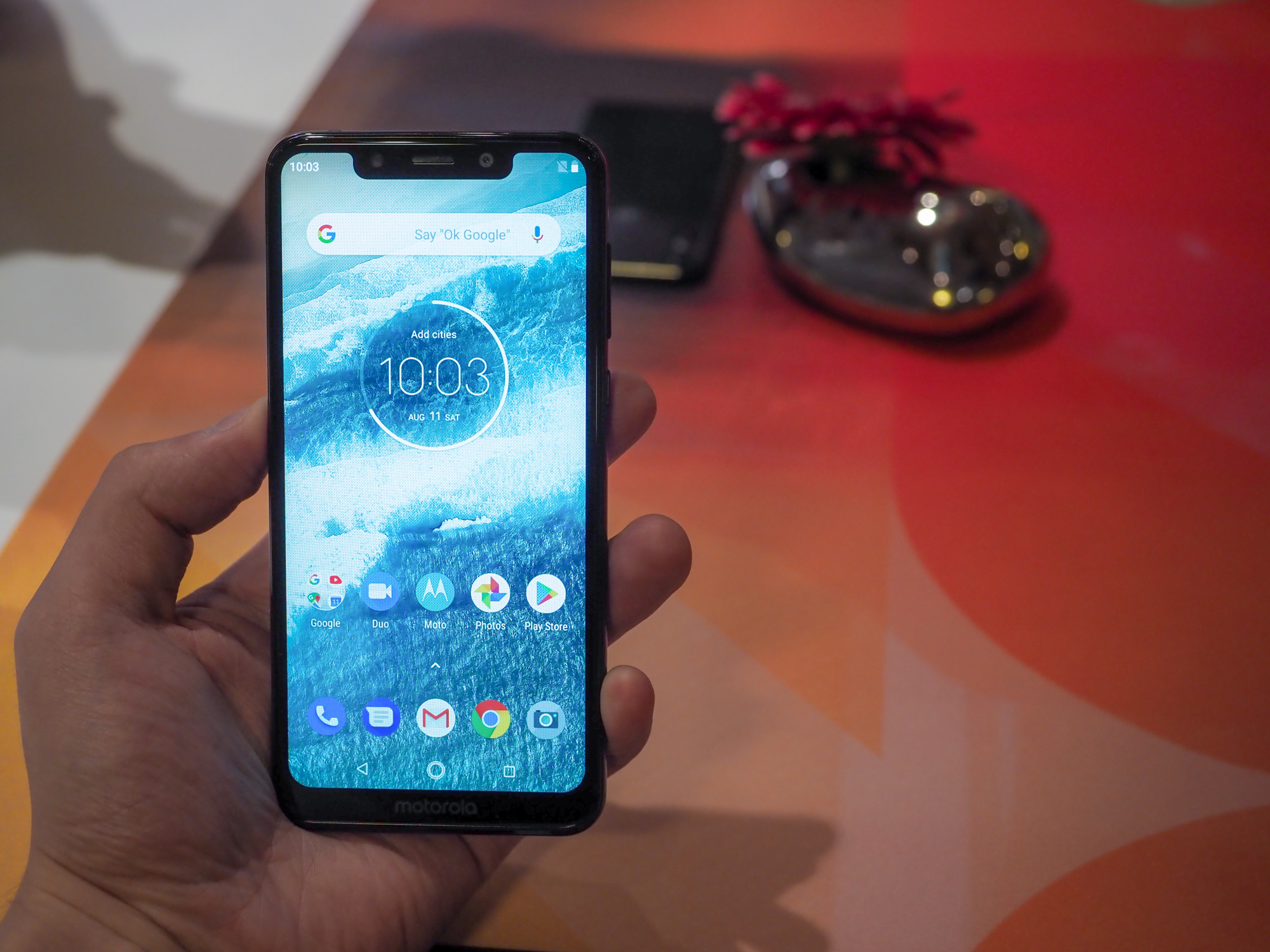 Motorola One to bezczelny klon iPhone'a X. class="wp-image-794572" 